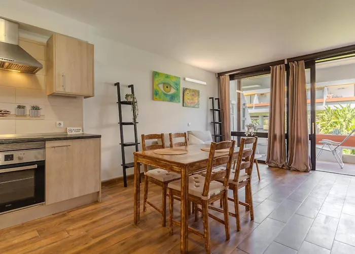 Sunny With Pool & Terrace & Wifi コスタ・デル・シレンチオ