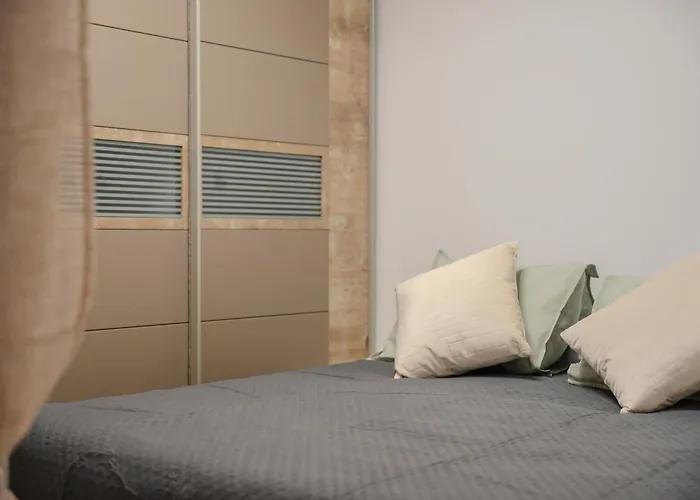 Sunny With Pool & Terrace & Wifi * コスタ・デル・シレンチオ