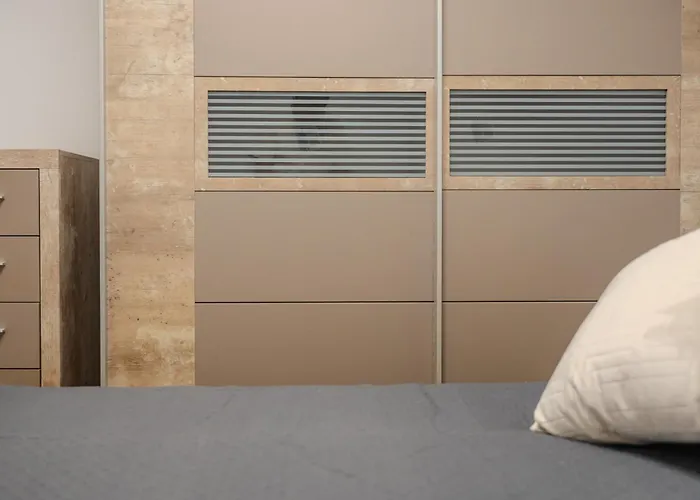 アパート Sunny With Pool & Terrace & Wifi コスタ・デル・シレンチオ